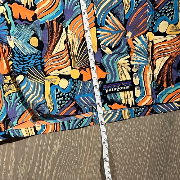 PATAGONIA women's baggies shorts size medium - Picture 3 of 5